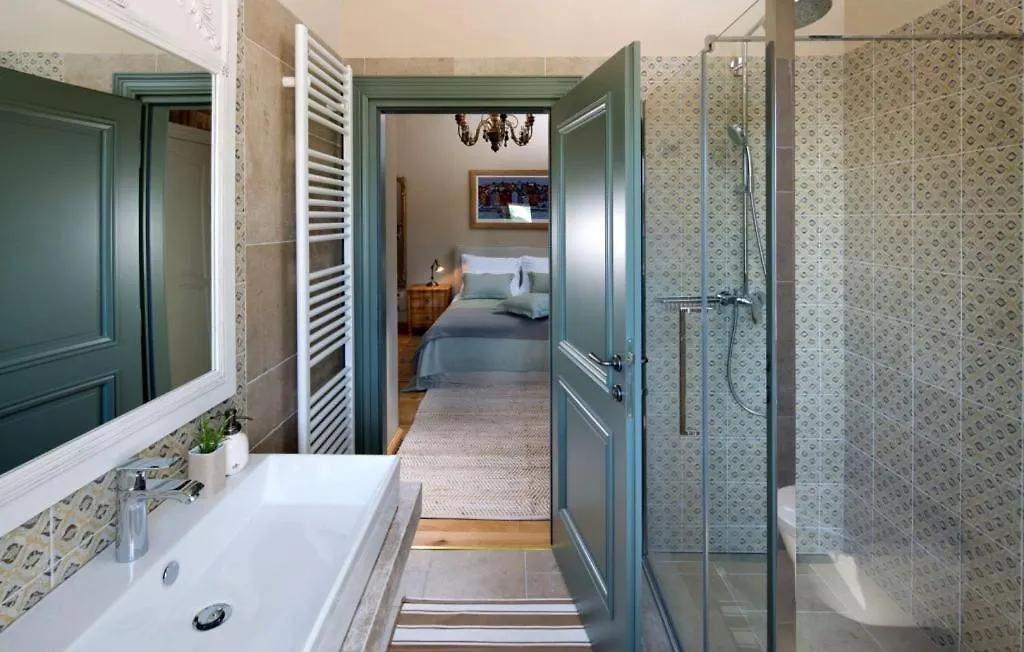 Beautiful Villa Nevia With Pool In Kanfanar